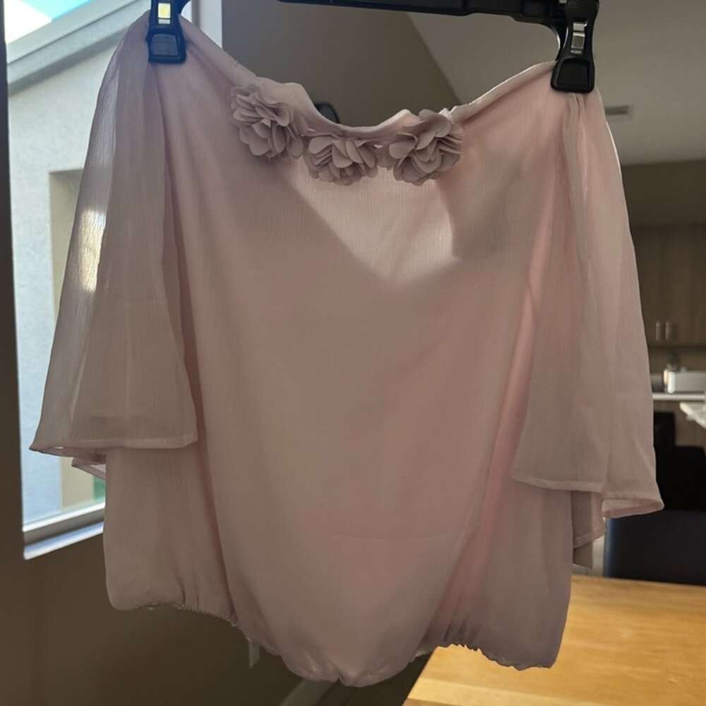 Joie - Peachy colored blouse, with 3 flowers on neckline